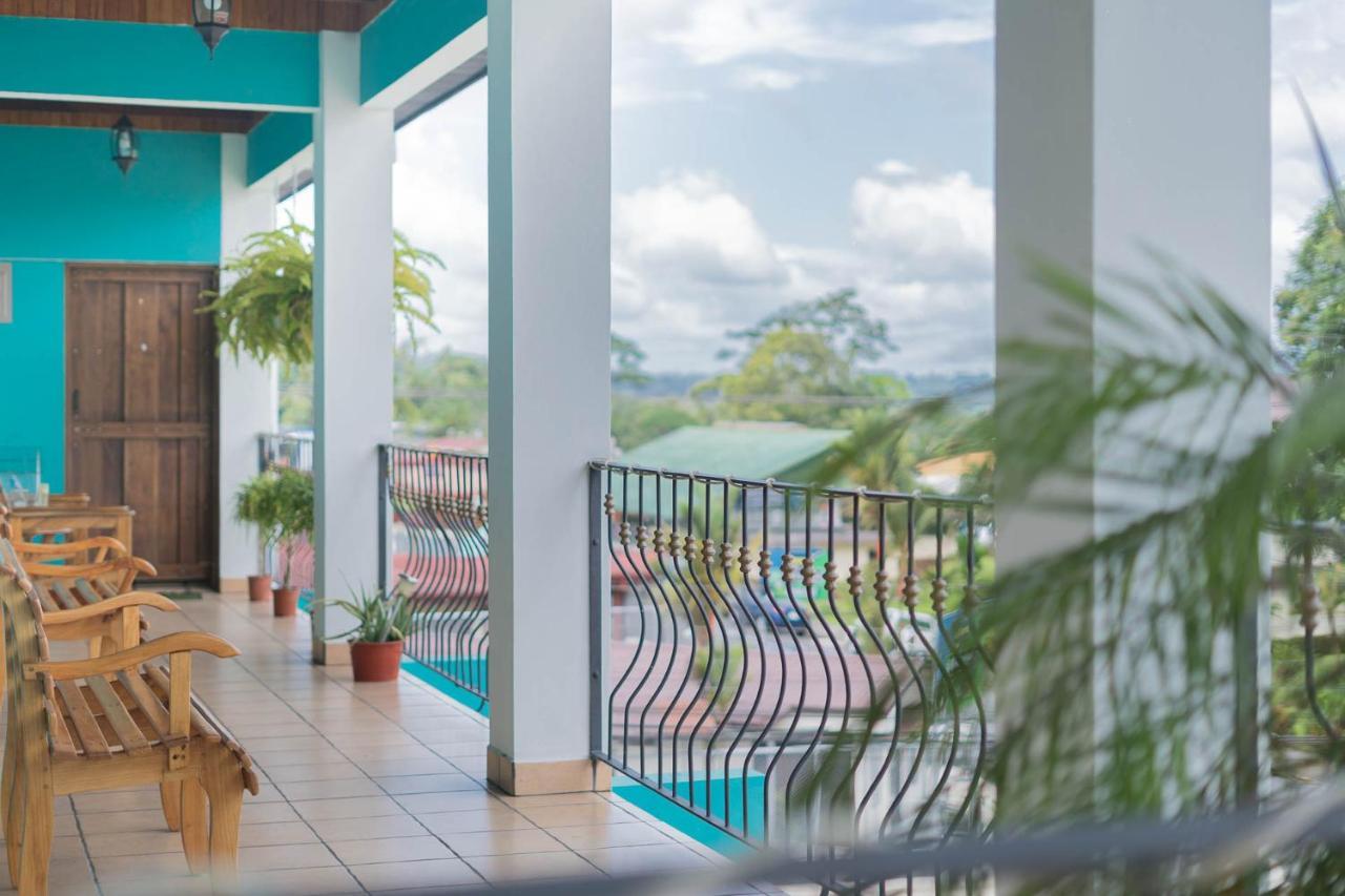 The Blue Suites & Spa ラ・フォルトゥナ エクステリア 写真