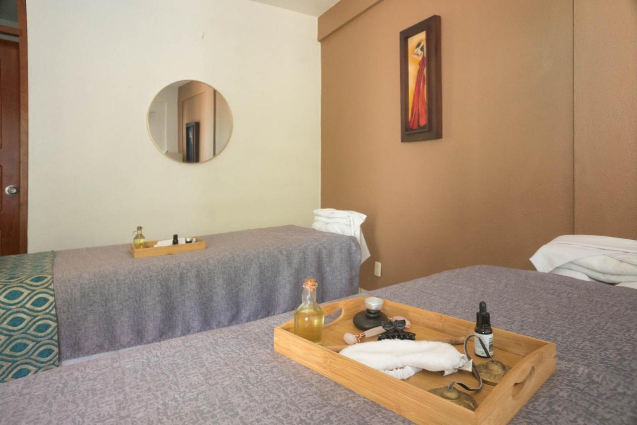 The Blue Suites & Spa ラ・フォルトゥナ エクステリア 写真